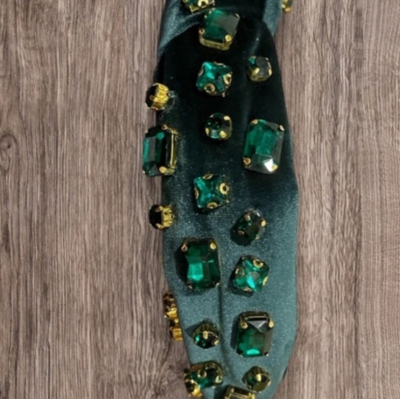 Piper K Emerald Green Jeweled Headband VELVET BRAND NEW RT Lm - Picture 4 of 5